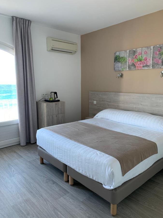 Hotel Beau Rivage Le Lavandou Exteriör bild