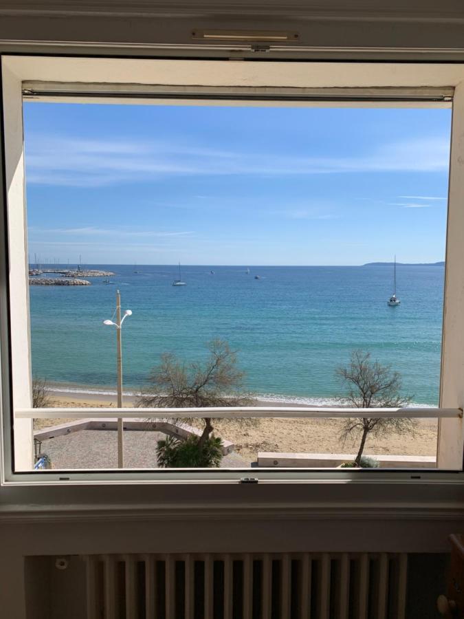 Hotel Beau Rivage Le Lavandou Exteriör bild